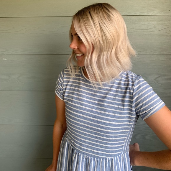 Meet your Posher, Kelli - Picture 3 of 13